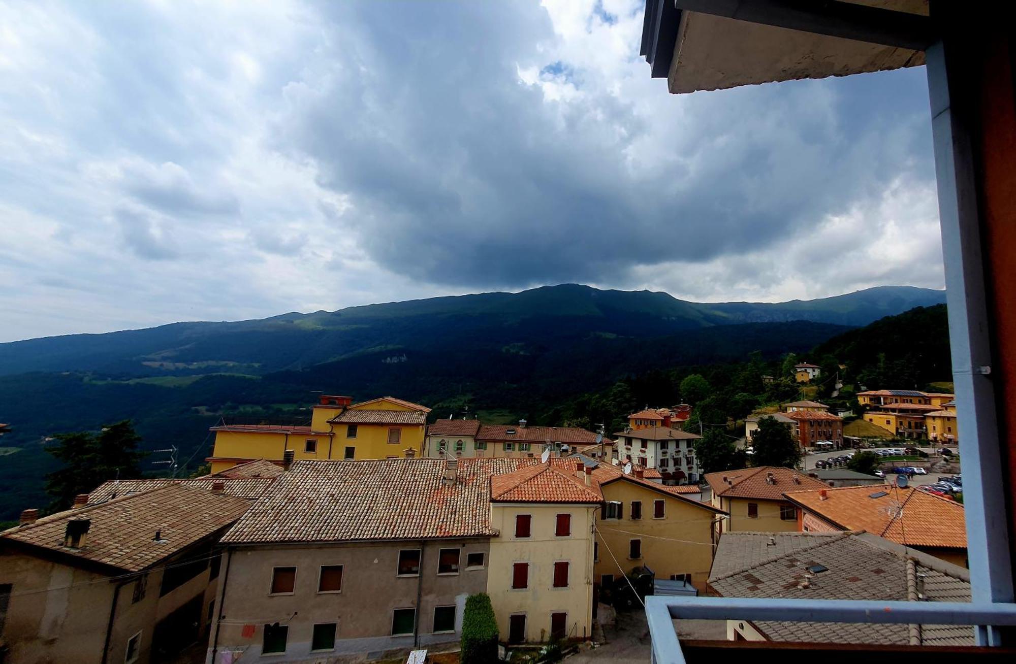 Hotel Serena Spiazzi Di Caprino Exterior photo